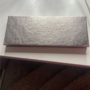 Anastasia Beverly Hills rose metals eyeshadow palette